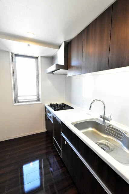 インプレストタワー芝浦エアレジデンス キッチン