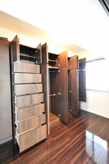 インプレストタワー芝浦エアレジデンス 洋室3収納