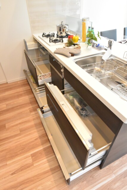 麻布狸穴ナショナルコート キッチン