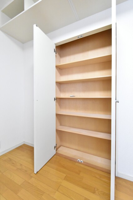 リシェ大井 洋室