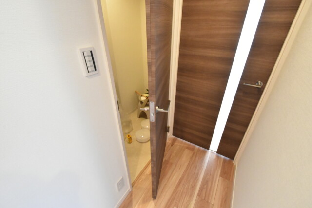 麻布狸穴ナショナルコート 洗面室