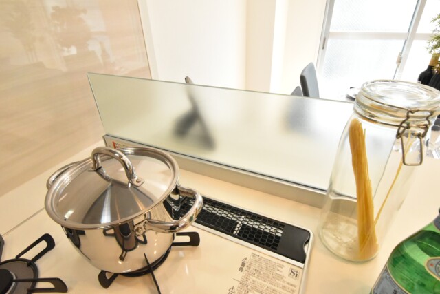 麻布狸穴ナショナルコート キッチン