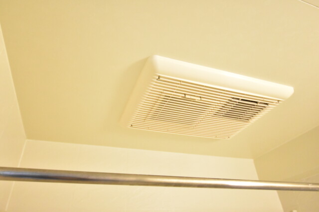 リシェ大井 浴室