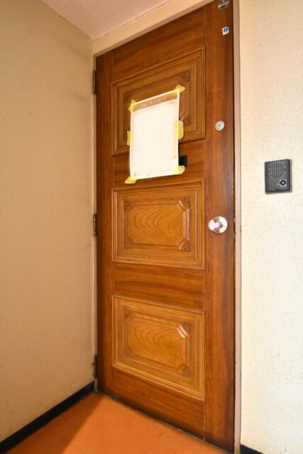 麻布狸穴ナショナルコート 玄関