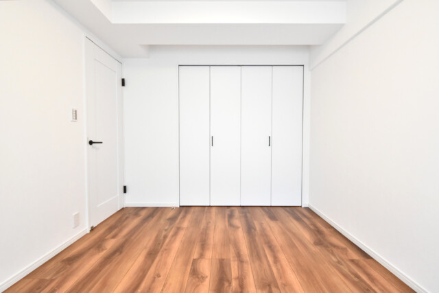 後楽園マンション 約5,4帖洋室