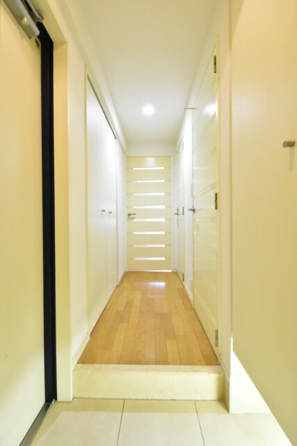 リシェ大井 玄関