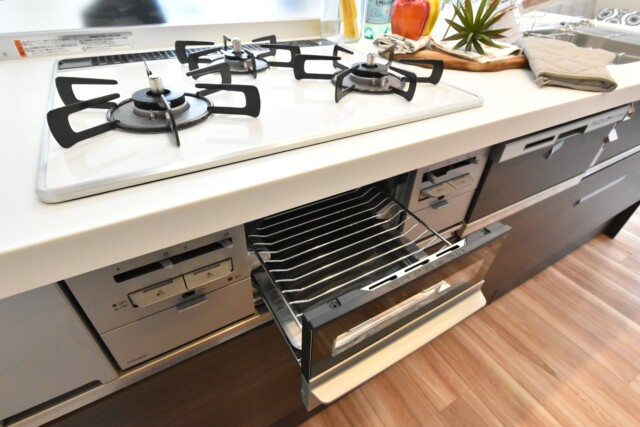 麻布狸穴ナショナルコート キッチン