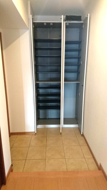 メルシー中延 玄関