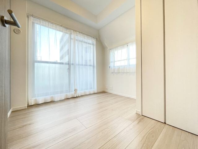 朝日プラザ北新宿 洋室1