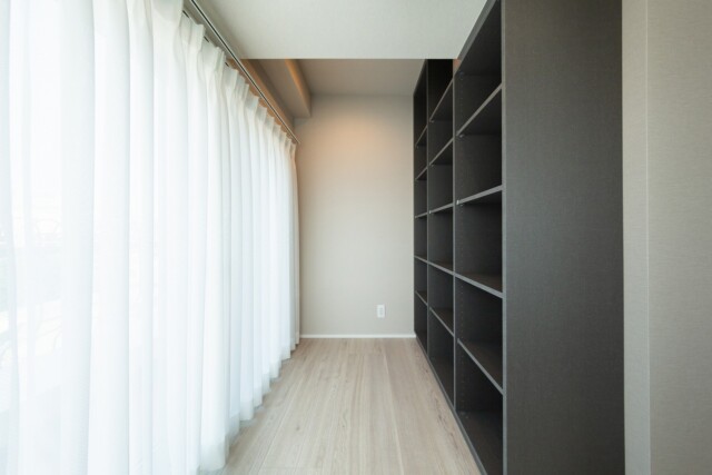 秀和高樹町レジデンス　洋室3
