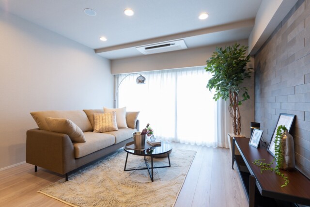 秀和高樹町レジデンス　リビング