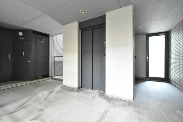 グランドメゾン目黒南 玄関