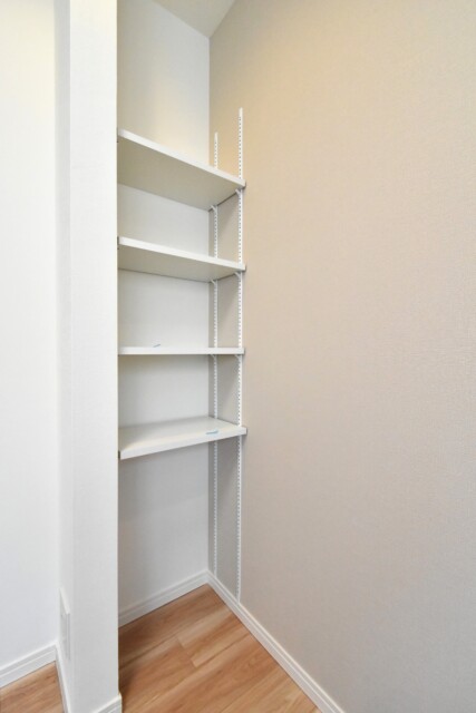 麻布狸穴ナショナルコート 洋室2