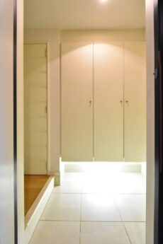 リシェ大井 玄関