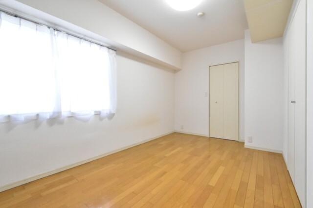 リシェ大井 洋室