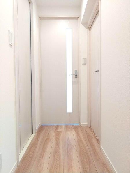 三軒茶屋スカイハイツ 玄関廊下
