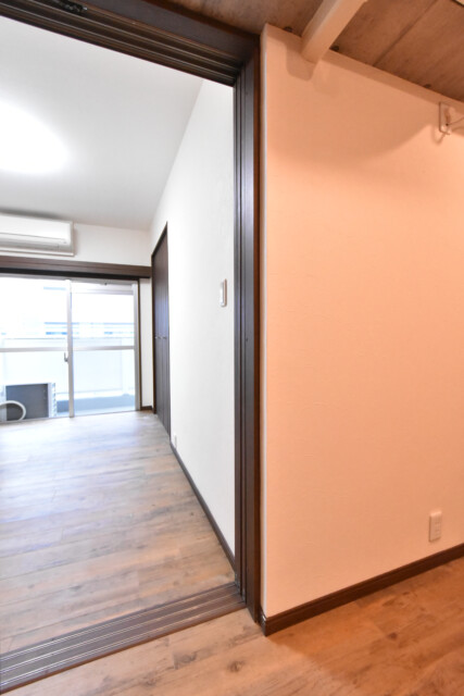 三田ナショナルコート (30)洋室1