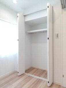 上馬フラワーホーム 洋室