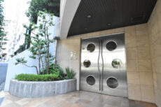 グレンパーク池田山 エントランス