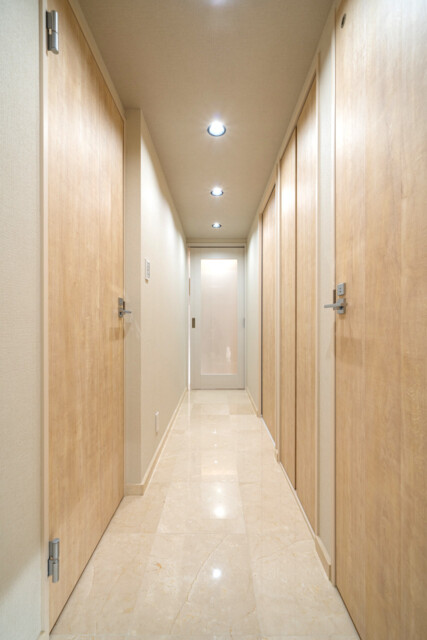 グレンパーク池田山 廊下