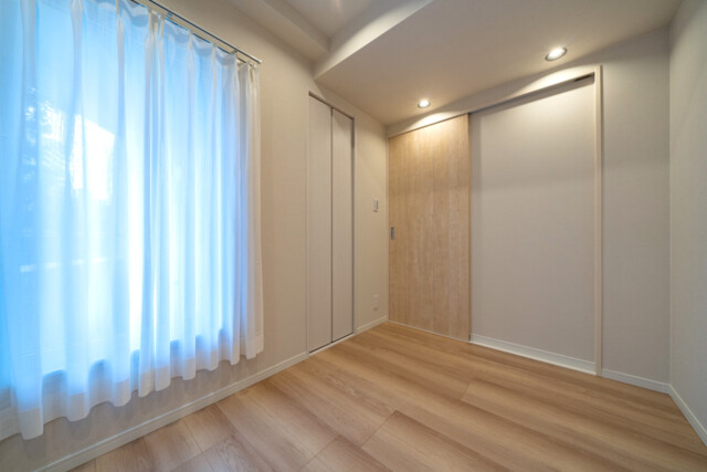 グレンパーク池田山 洋室1