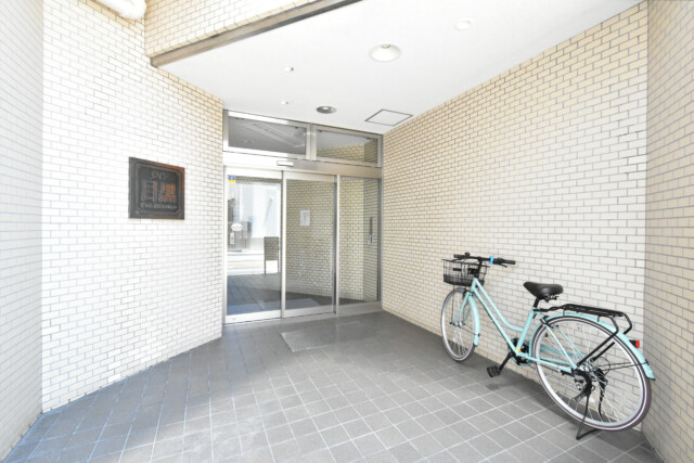 ウィン目黒 エントランス ウィン目黒 エントランス