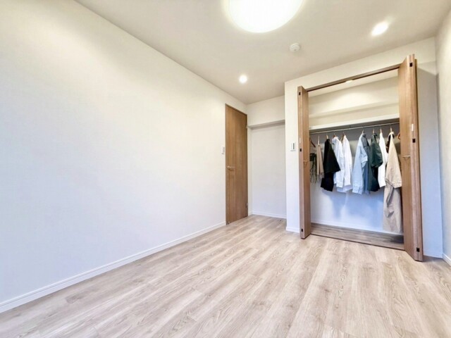 パレス三條 洋室2