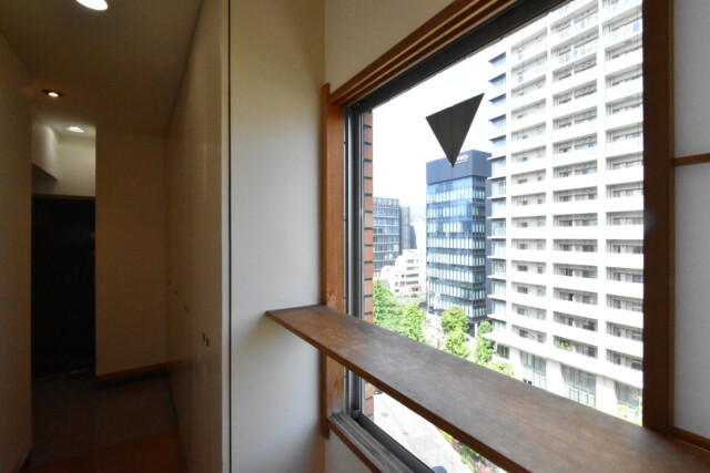 初穂マンションひがし京橋 玄関