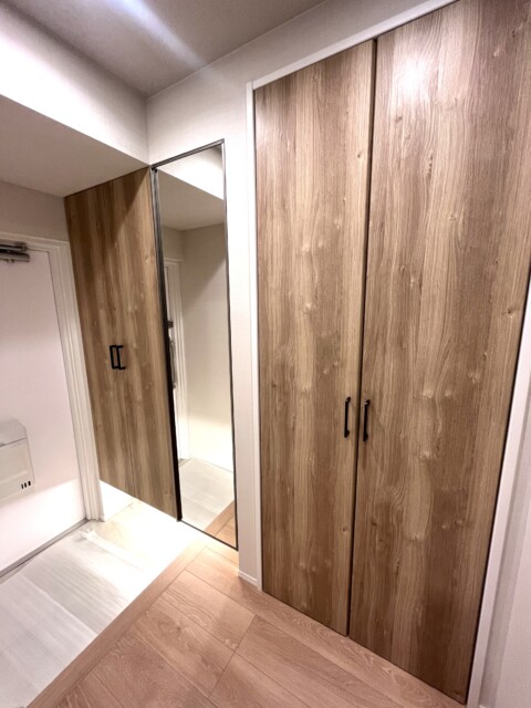 目黒が丘マンション玄関廊下