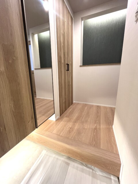 目黒が丘マンション玄関廊下