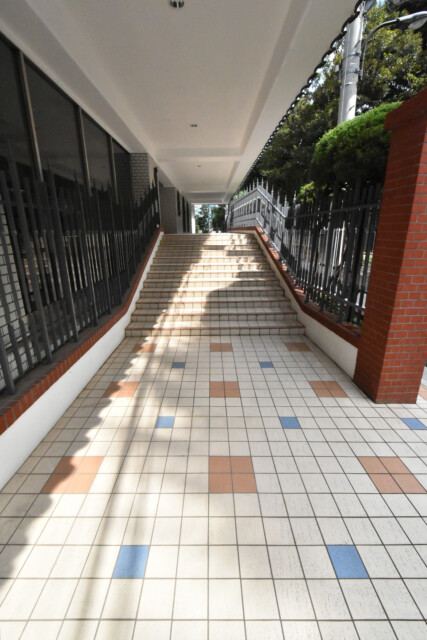 秀和四谷パークサイドレジデンス エントランス