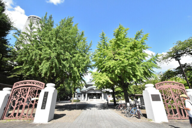 両国駅 周辺 横網町公園・東京都慰霊堂