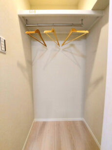 駒場ネオパレス 玄関廊下 駒場ネオパレス 玄関廊下