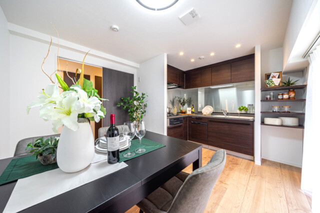 秀和四谷パークサイドレジデンス DK