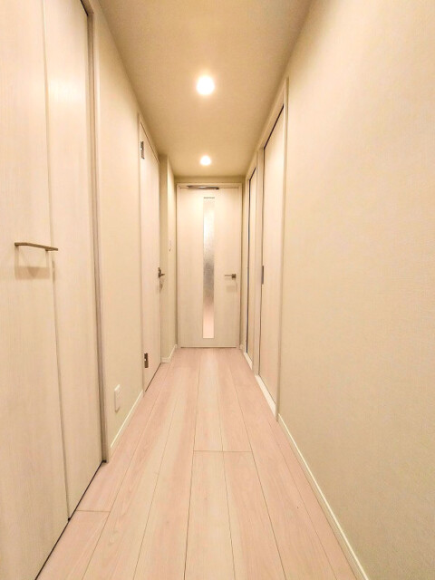 駒場ネオパレス 玄関廊下 駒場ネオパレス 玄関廊下