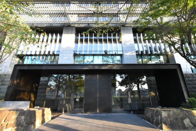 パークコート千代田富士見ザタワー エントランス