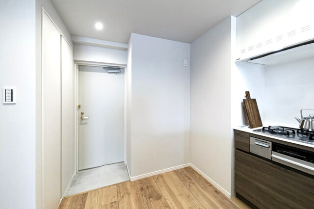 コンフィール日本橋アクアシティ 勝手口