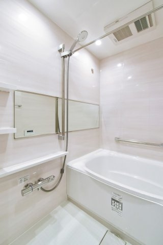 ライオンズマンション初台 浴室