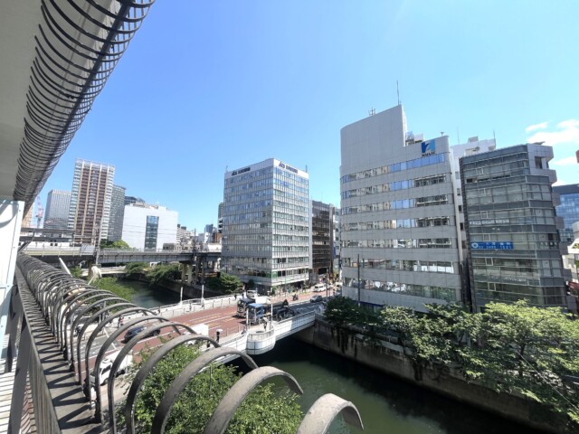 秀和五反田駅前レジデンスバルコニー