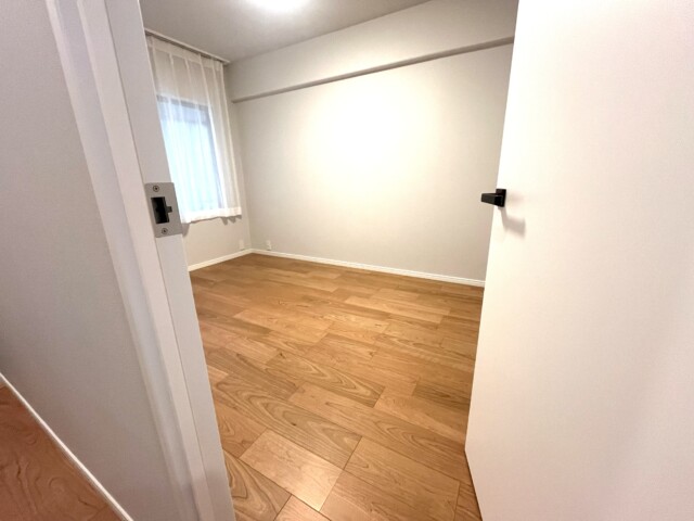 パレ二子玉川 洋室1