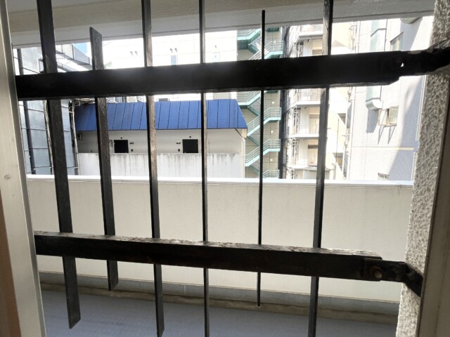 秀和五反田駅前レジデンス　洋室1