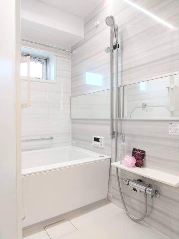 松見坂武蔵野マンシヨン 浴室