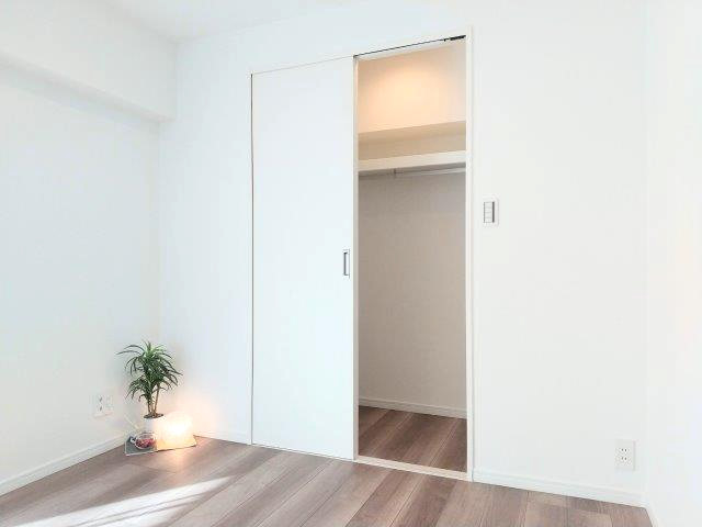 松見坂武蔵野マンシヨン 洋室1