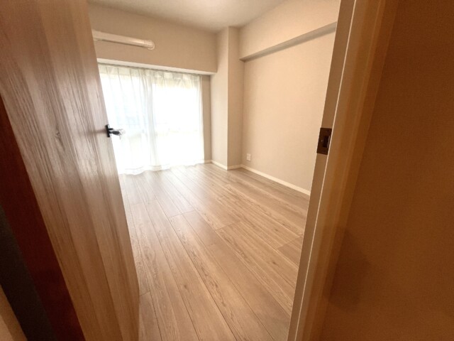 秀和五反田駅前レジデンス 洋室2