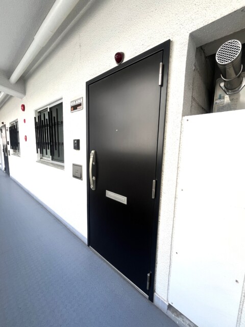 秀和五反田駅前レジデンス 玄関廊下