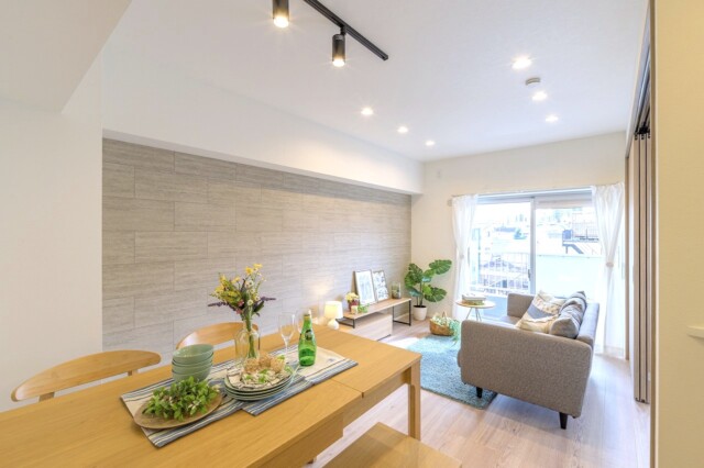 日商岩井方南町マンション LDK