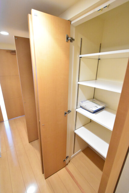 ライフピア豊春 玄関