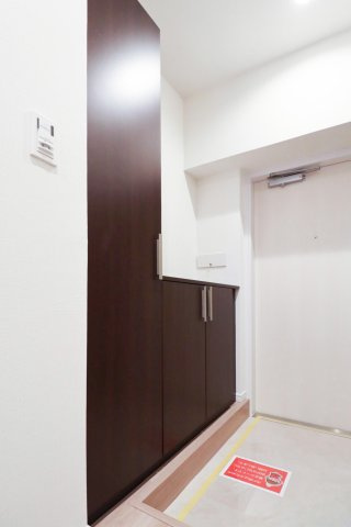 シーアイマンション碑文谷 玄関