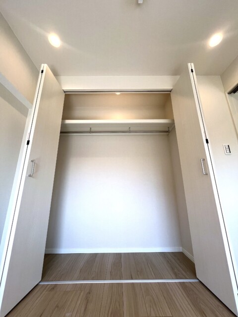 ライオンズマンション護国寺第三 洋室2