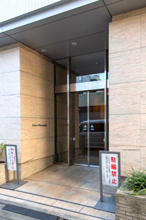 クレヴィア中目黒 エントランス